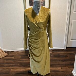 SURPLICE LONG SLEEVE DRESS